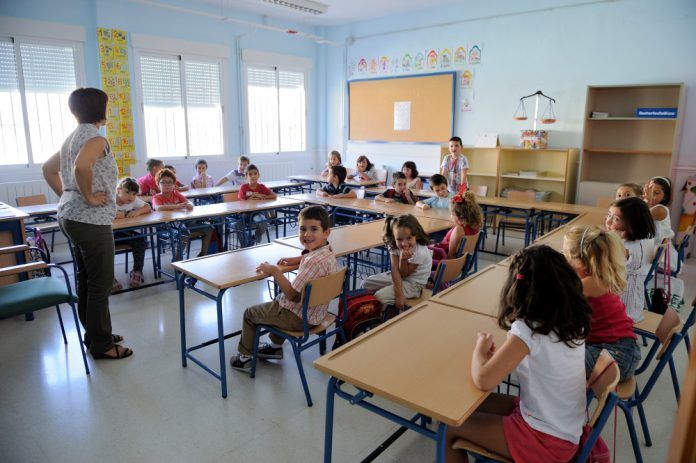 Eliminan otras 355 aulas de Infantil y Primaria de la educación pública en&nbsp;Andalucía