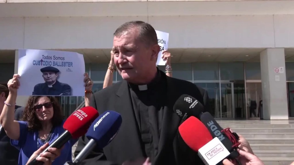 Recurren en Málaga la absolución de dos sacerdotes por delito de&nbsp;odio