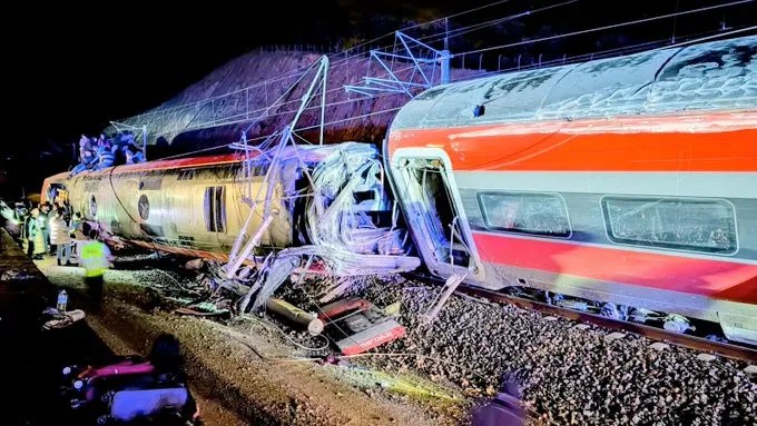 Expertos apuntan a «un ‘mix’ de material móvil y una aceleración violenta» como causas de la mayor tragedia ferroviaria de&nbsp;Andalucía