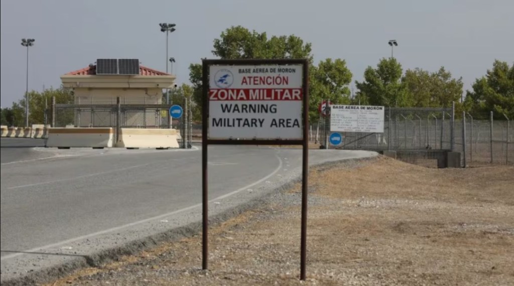 Somos colonia: El Ministerio de Defensa estatal podrá vetar toda actividad  civil alrededor de las bases de Morón y&nbsp;Tablada