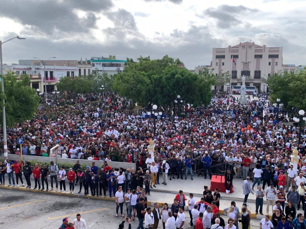 Cuba rinde tributo a sus 32 héroes caídos en ataque a Venezuela&nbsp;(vídeos)