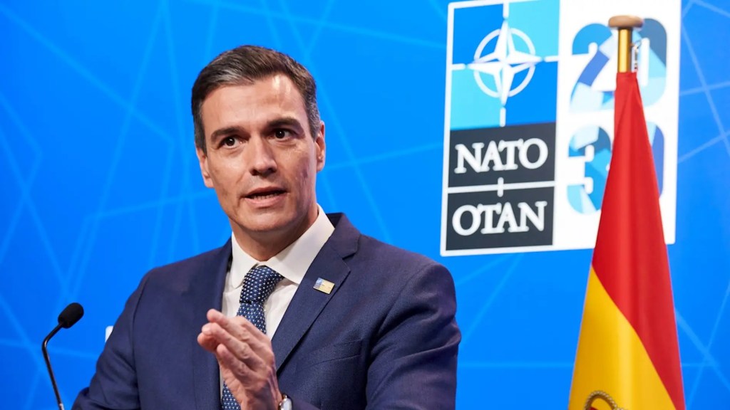 Sánchez abre la puerta a enviar militares españoles a&nbsp;Ucrania