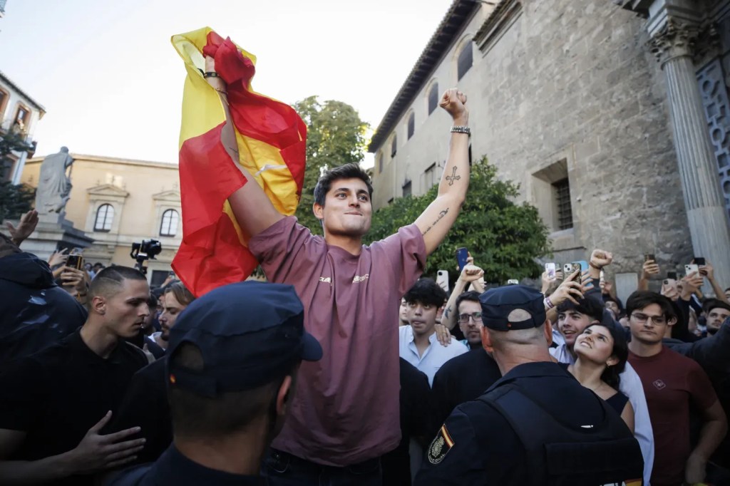 El PP cerrará su campaña en Aragón invitando a Vito&nbsp;Quiles