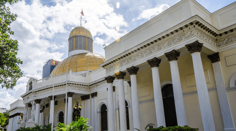 Venezuela aprueba de forma preliminar la reforma de la Ley de Minería para atraer inversión&nbsp;extranjera