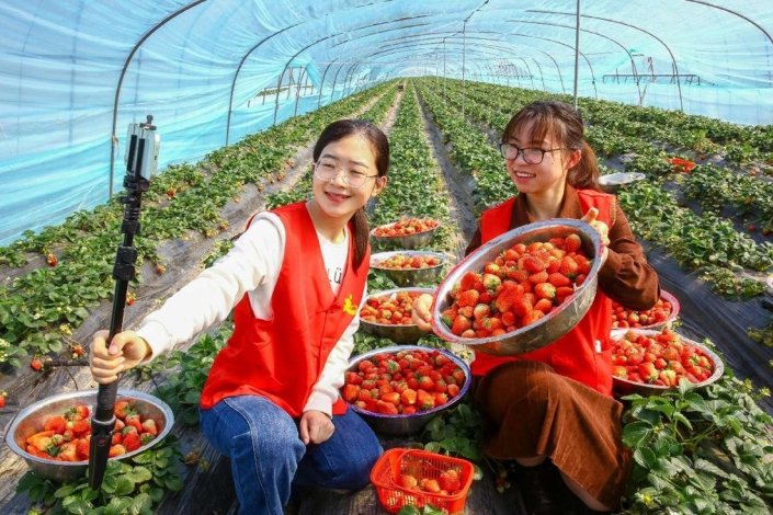 La renta de los residentes en las zonas rurales -anteriormente pobres- de China supera la media nacional por quinto año&nbsp;consecutivo