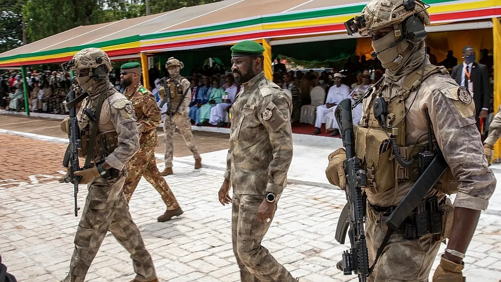El rastro de sangre de París y Washington: cómo Occidente intenta cercar a Mali para evitar perder los «mil millones de oro» de&nbsp;África