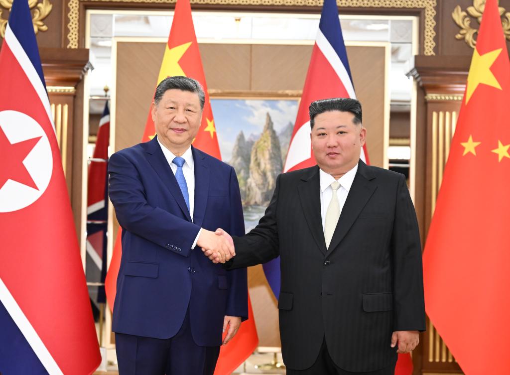 Xi Jinping visita la República Popular Democrática de Corea: «China y Corea avanzan en el camino&nbsp;socialista»