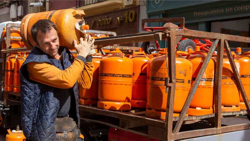 Mañana la bombona de butano subirá un 16% por la retirada de la rebaja del&nbsp;IVA