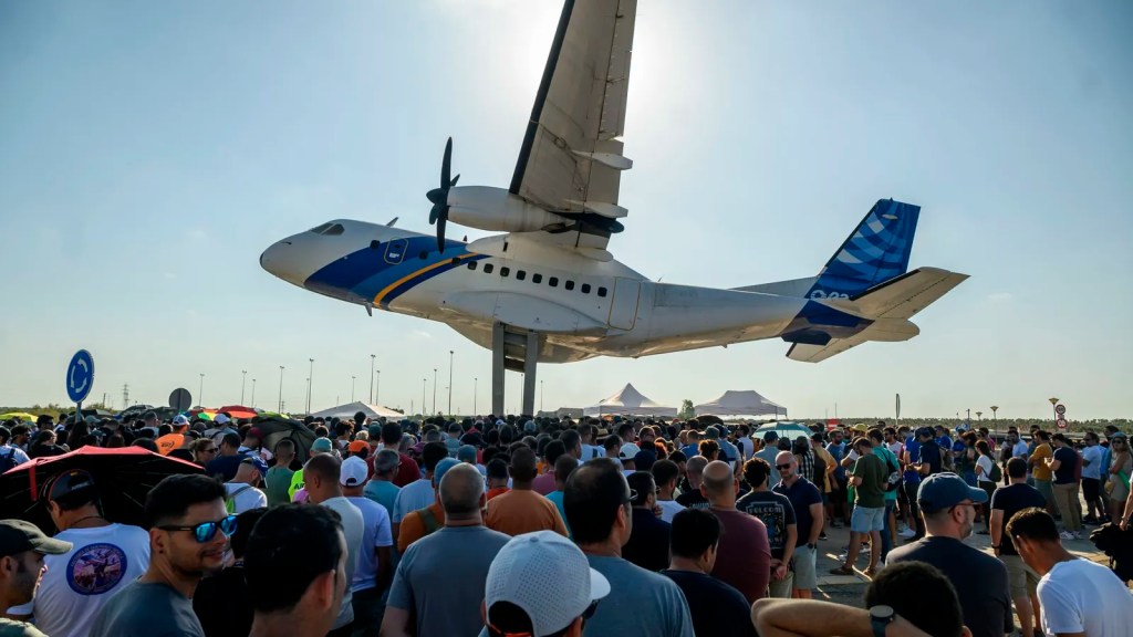 Se multiplican las amenazas del Gobierno estatal y Airbus a los trabajadores en huelga, mientras la empresa no mejora las&nbsp;condiciones