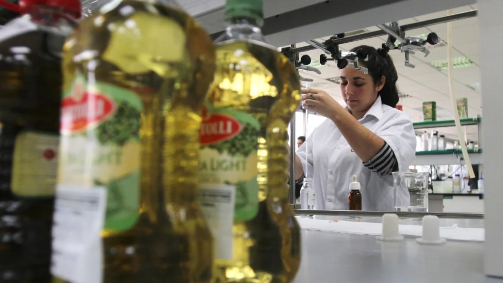 La venta de Deoleo, el segundo mayor gigante agroindustrial de Andalucía, entra en su fase&nbsp;final